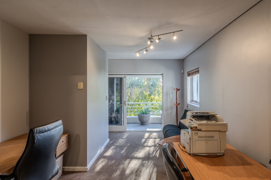7 Bedroom Property for Sale in Camps Bay Western Cape
